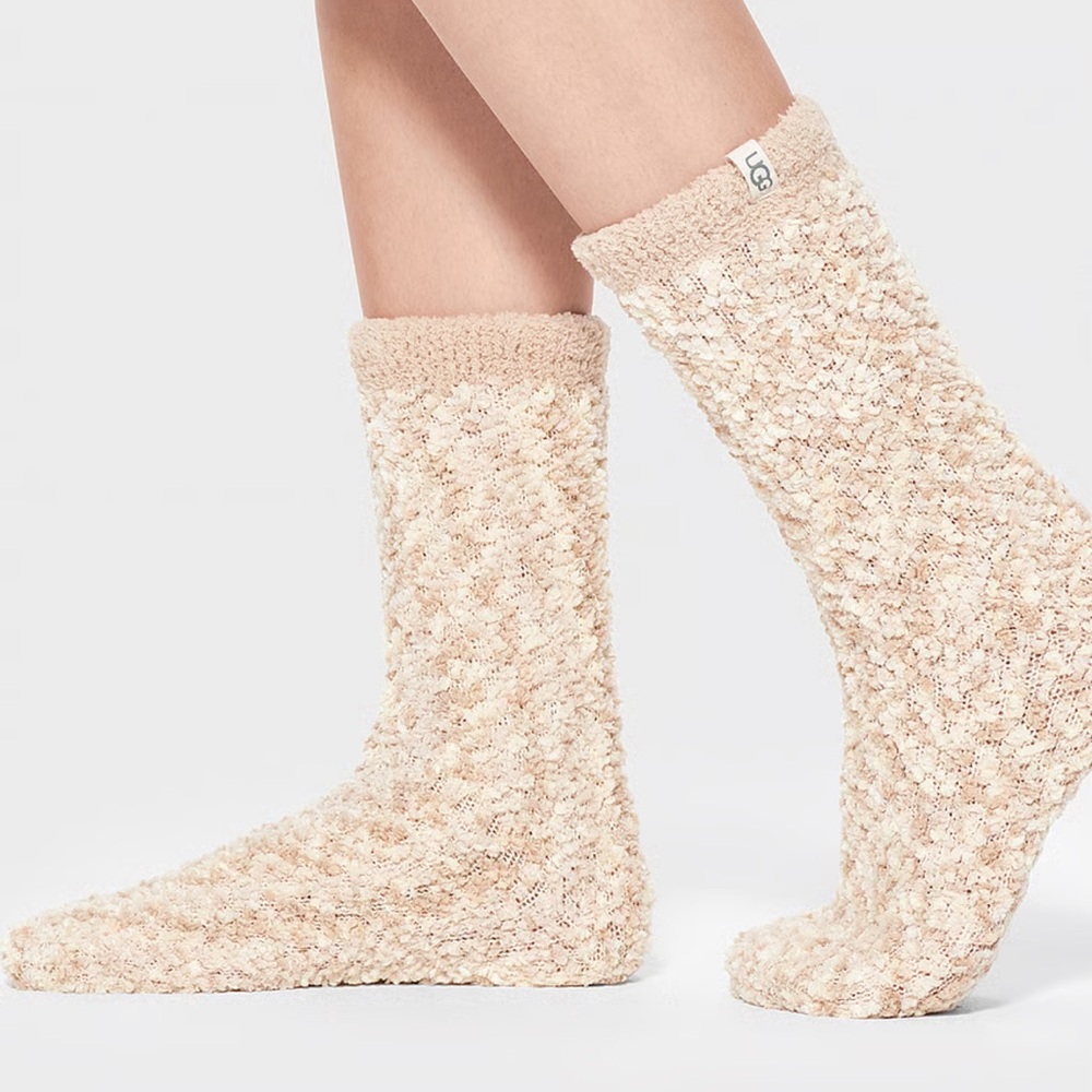 NWT UGG®
COZY CHENILLE SOCK